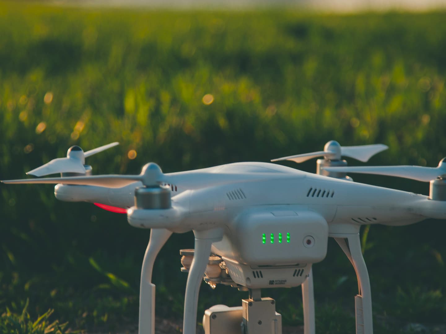 ドローン・ハードウェア事業